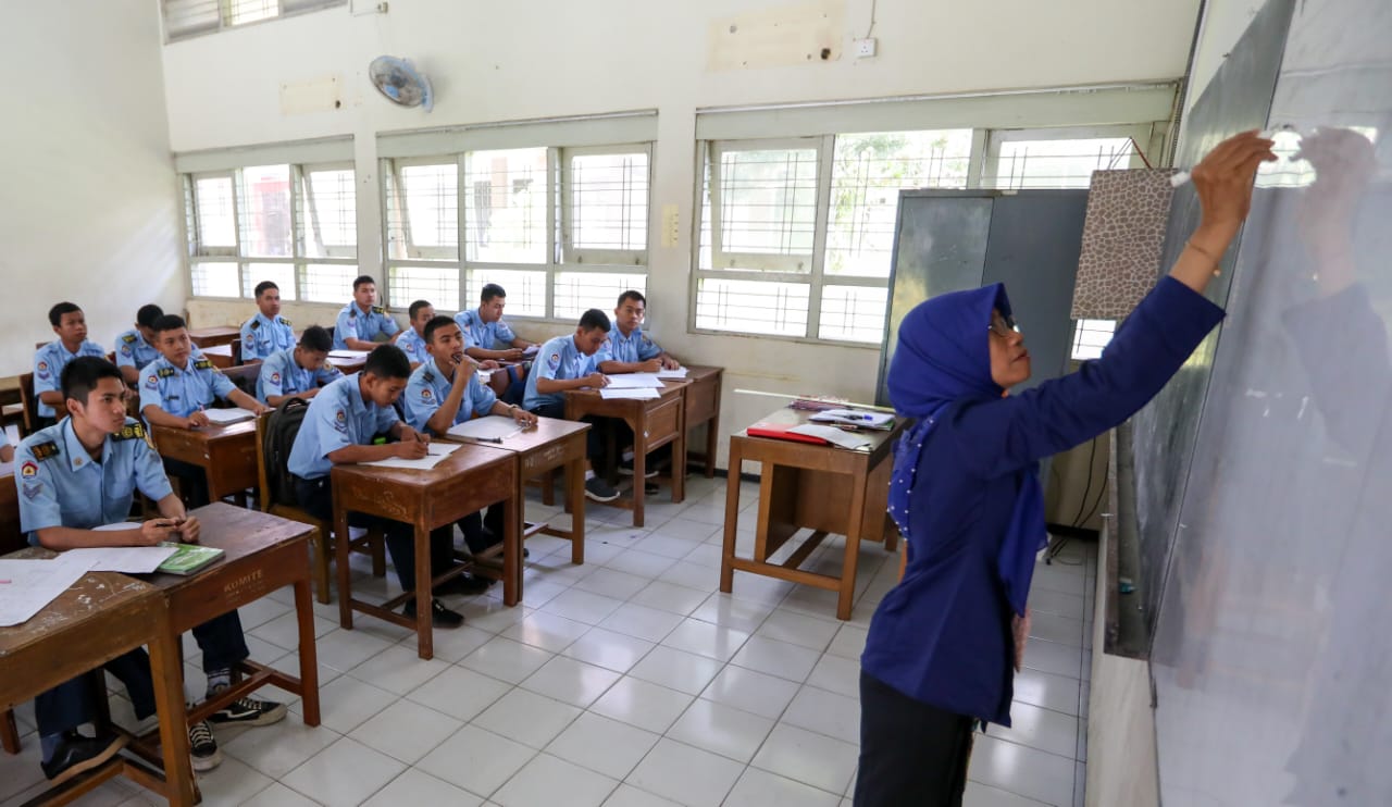 Semi Boarding School Cilacap: Unleashing Student Potential Through Integrated Education